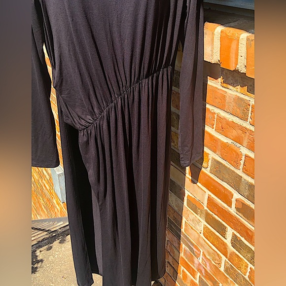 Peruvian Connection Long Black Tunic W/ Diagonal Shirring ,High Side Slit. Sz Lg - Picture 11 of 13